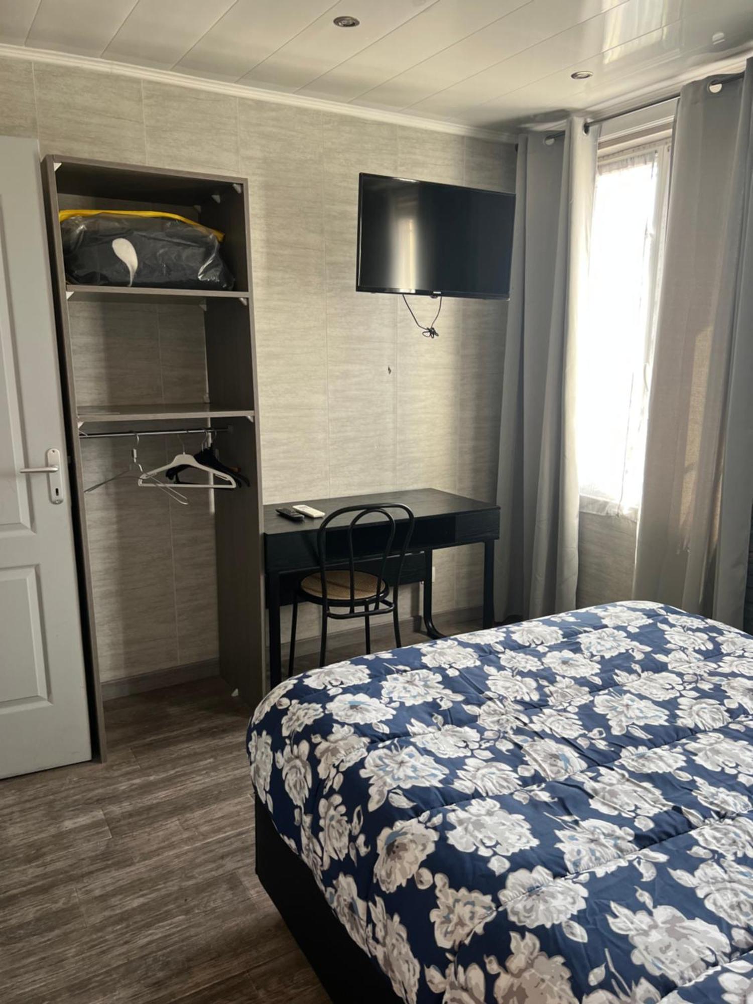 Hotel Des 2 Gares オセール エクステリア 写真