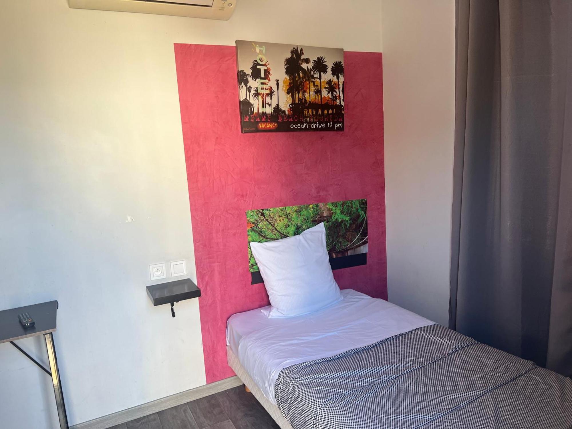 Hotel Des 2 Gares オセール エクステリア 写真