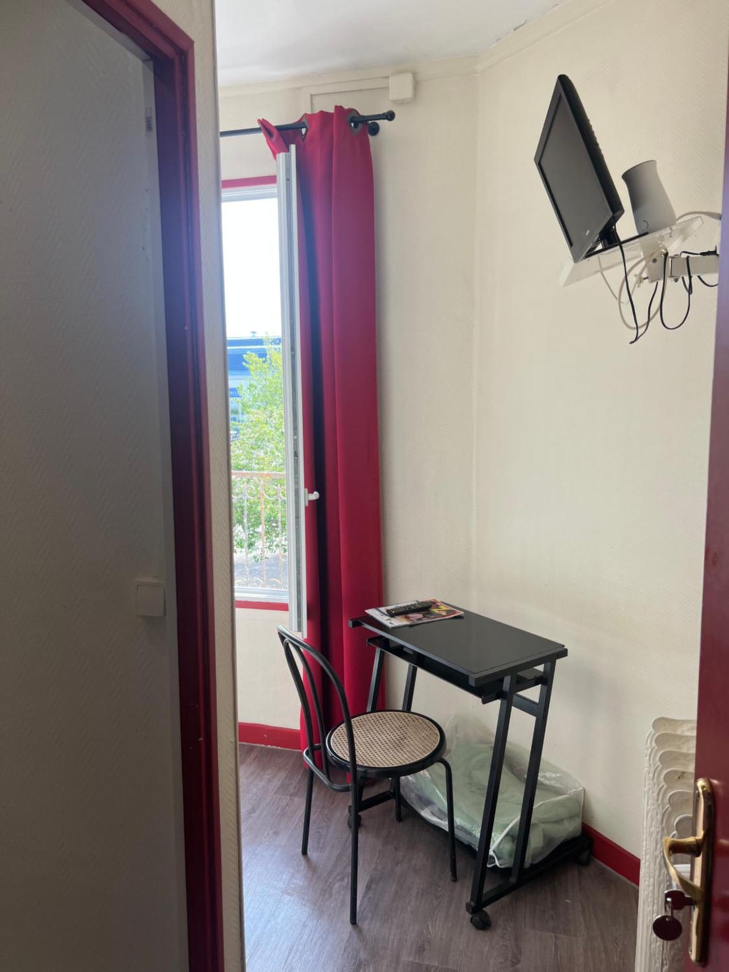 Hotel Des 2 Gares オセール エクステリア 写真