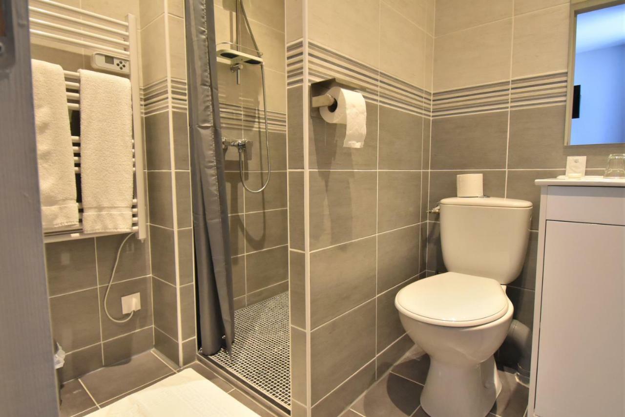 Hotel Des 2 Gares オセール エクステリア 写真